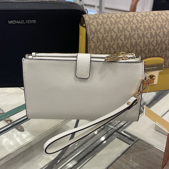 MICHAEL KORS LARGE DOUBLE ZIP WRISTLET WALLET PHONE CASE CLUTCH 
Optic White
NWT - Picture 8 of 16